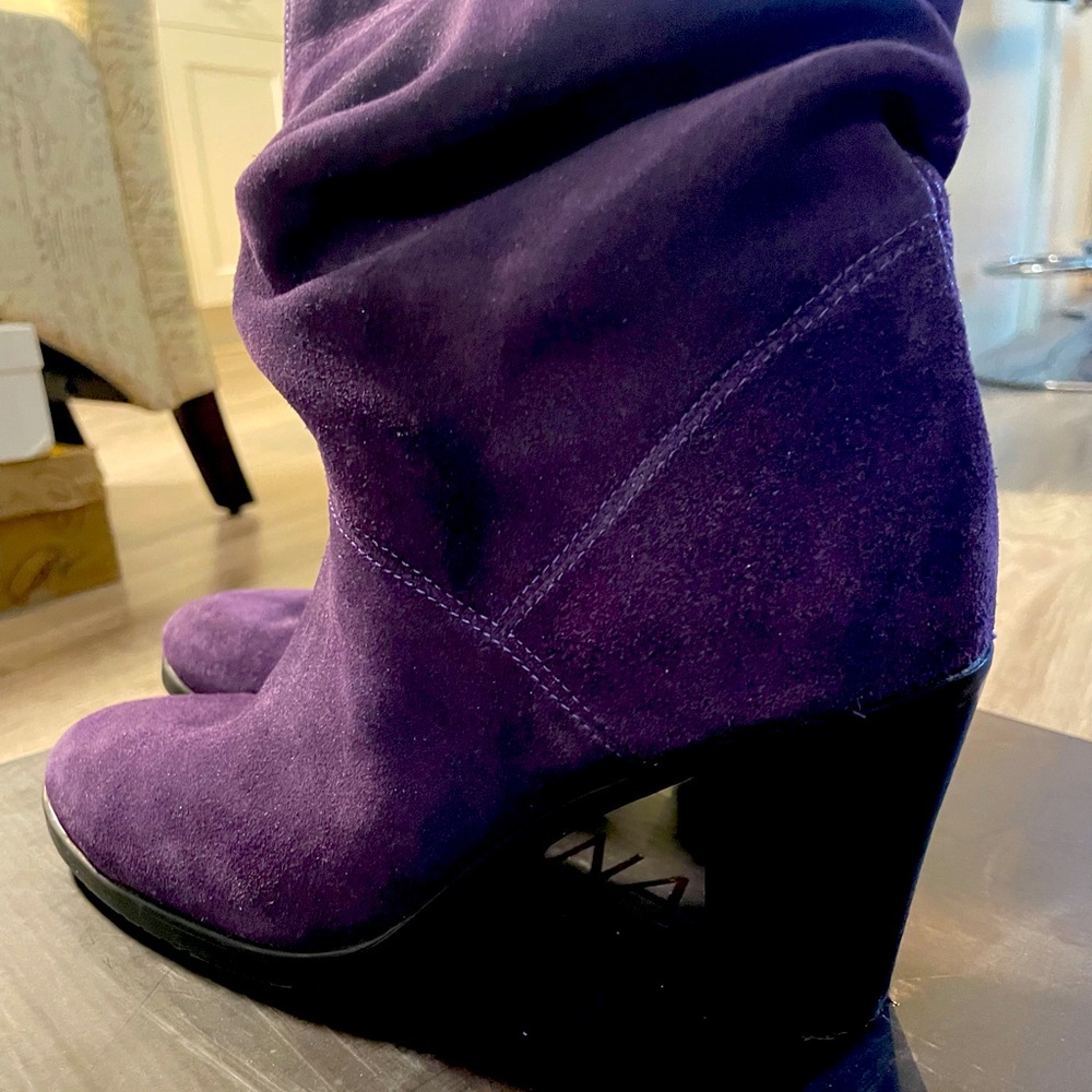 Santana Canada Purple Ankle Boots